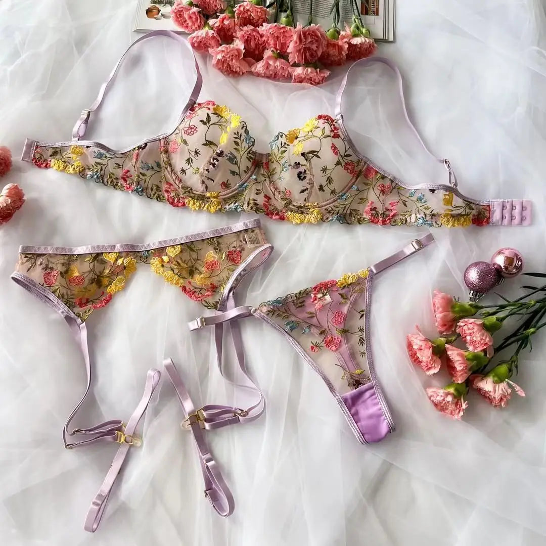 4 Pcs Mesh Floral Embroidery Bra and Brief Set with Garter